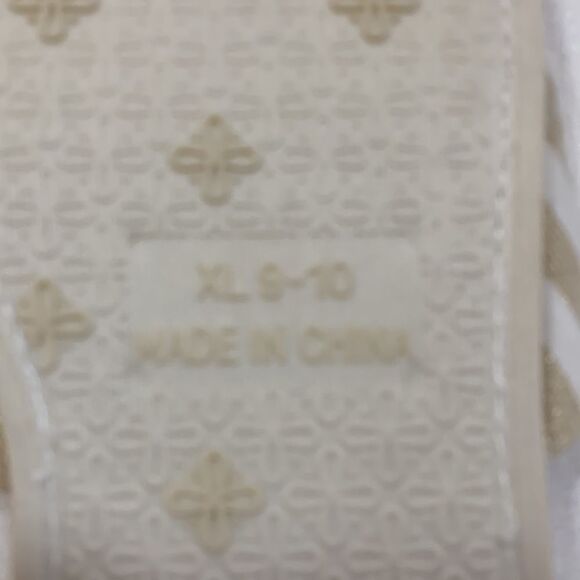 Jessica Simpson XL (9-10) house slippers - Picture 6 of 6